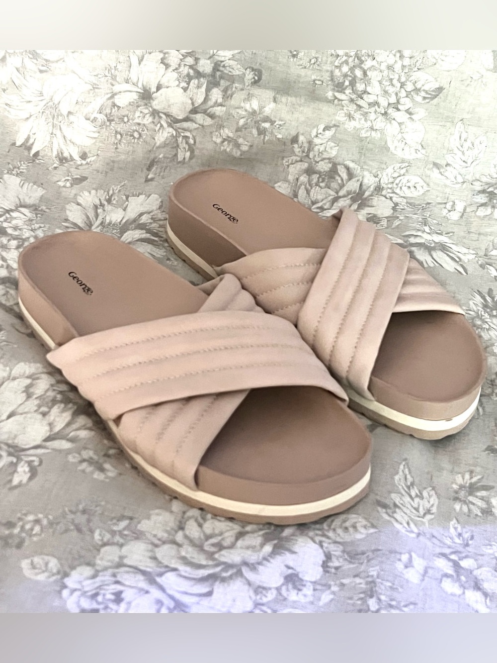 BNWOT George Quilted Criss-Cross Slide Platform Sandals - Size 7